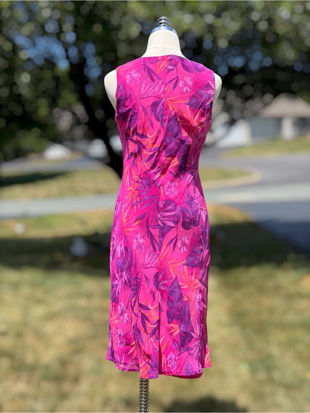 Vintage 90s Evan Picone Tropical Floral Pink Rayon Sleeveless Midi Dress Resort - Picture 6 of 9